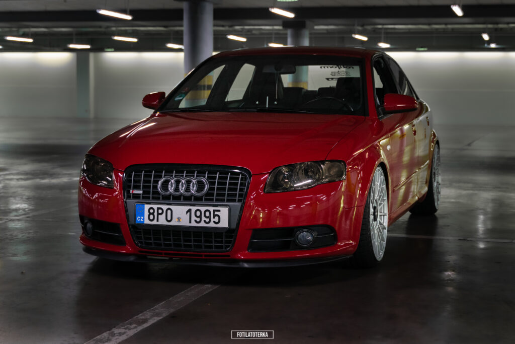 Audi A4 B7 Static
