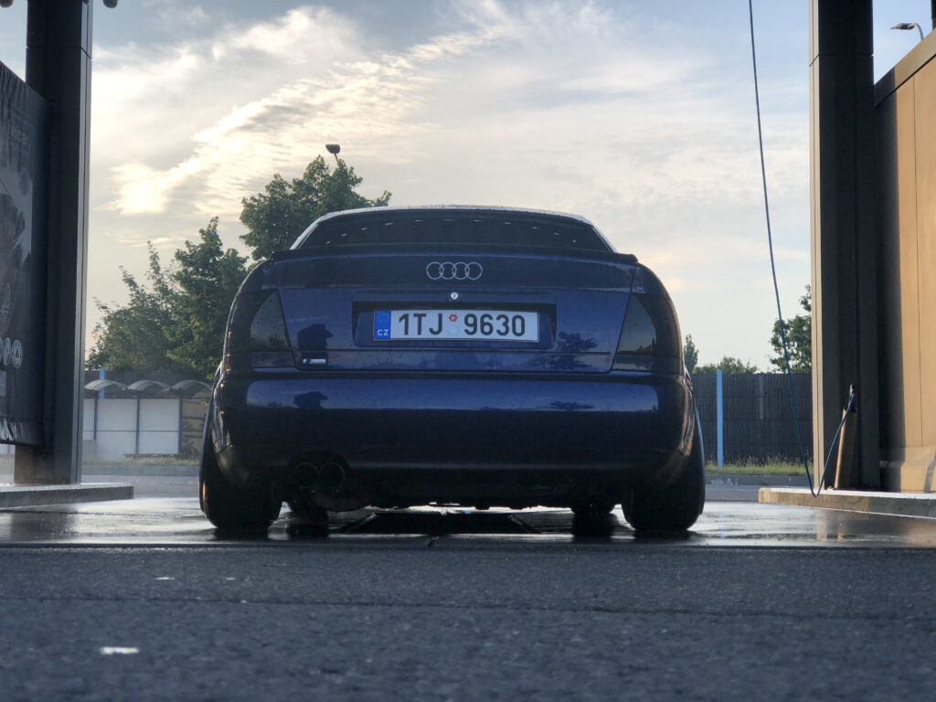 Audi A4 B5 Static
