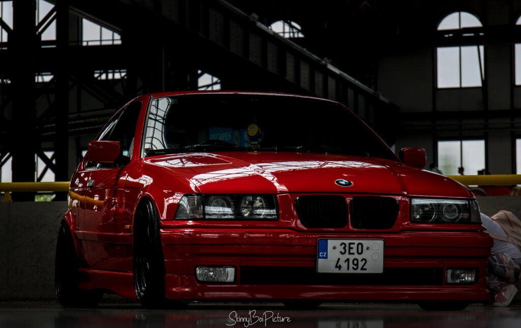 BMW E36 Compact 323ti